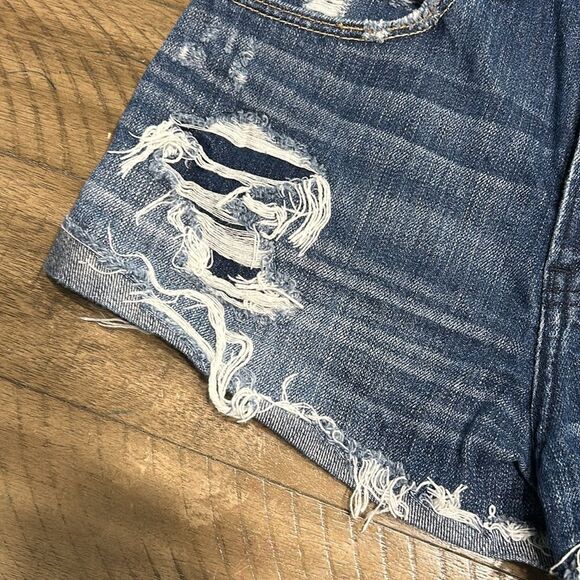 Abercrombie & Fitch high waist distressed jean shorts size 2 - Picture 4 of 11